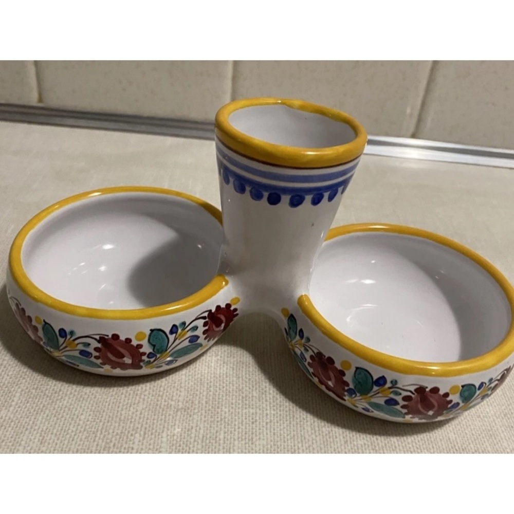 Salt Cellar Condiments Dish Signed Bottom HK  Vintage‎ Ceramic Terracotta Base